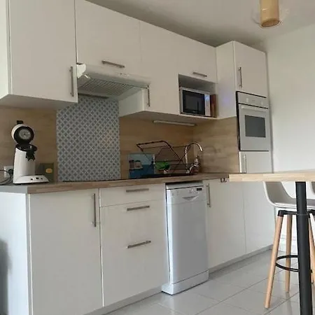 A 400m De La - 6 Couchages